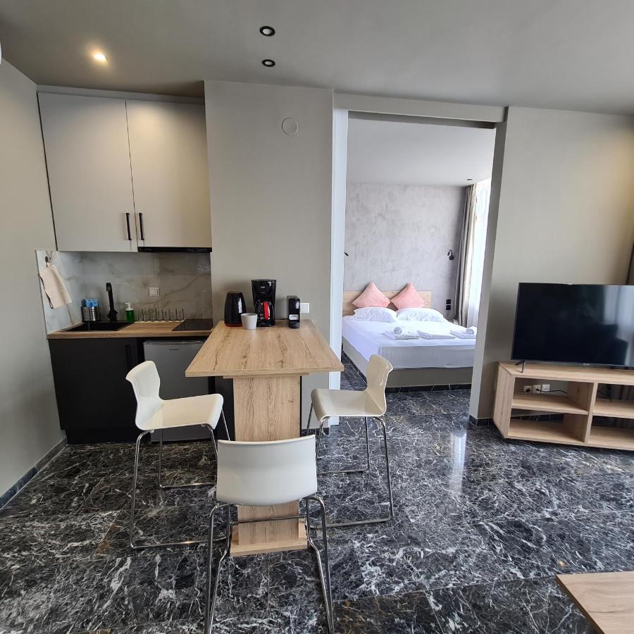 شقة Ladadika 5Th Floor سالونيك المظهر الخارجي الصورة